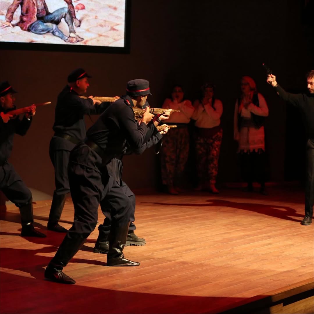 10 Kasım Atatürk'ü Anma