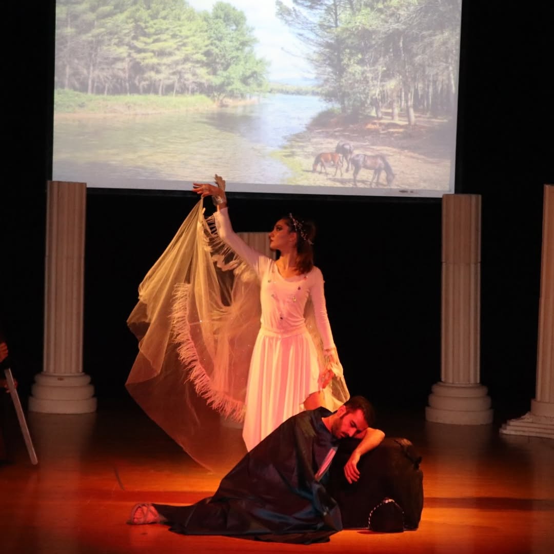 İzmir Aşkına 8500